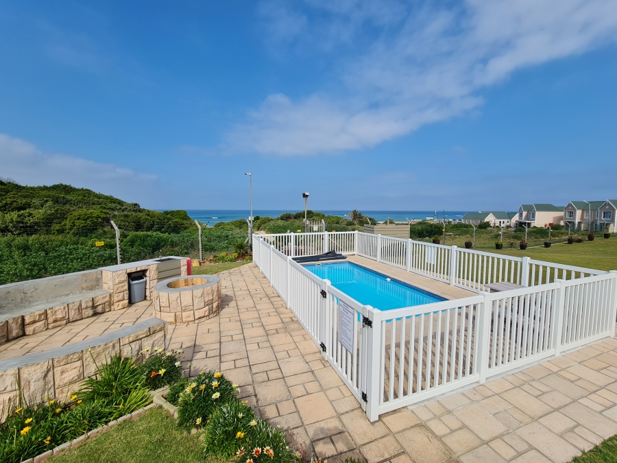 2 Bedroom Property for Sale in Marina Martinique Eastern Cape